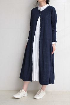 Mode Casual, New Fashion Trends, Luxe Fashion, Hijab Outfit, Mode Inspiration, Linen Clothes, Linen Dresses, Hijab Style, Cardigan Coat