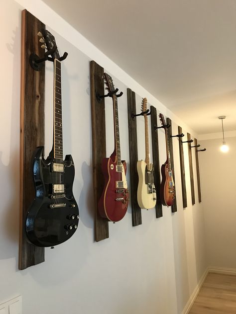 Guitar Wood Hanger, Wood Guitar Wall Hanger, Live Edge Guitar Hanger, Guitar Wall Hanger Ideas, Guitar Wall Mount Ideas, Guitar Hanger Ideas, Guitar Display Ideas, Guitar Room Aesthetic, Guitar Wall Display