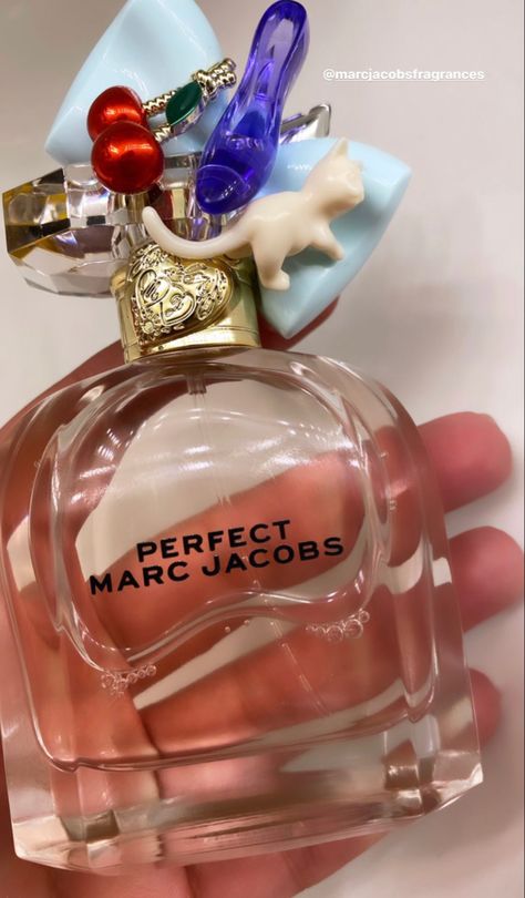 Marc Jacobs Perfect, Best Of Amazon, Koleksi Parfum, Marc Jacobs Perfume, Perfect Perfume, Musk Perfume, Expensive Perfume, Pampering Routine, Perfume Body Spray