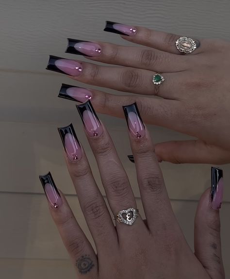 Black Nails Ideas Square, Pink And Black French Tip Nails, Black Nails French Tip, Nails French Tip Square, Black Nails French, Square Nails Black, French Tip Square Nails, Black French Tip Nail, French Tip Square