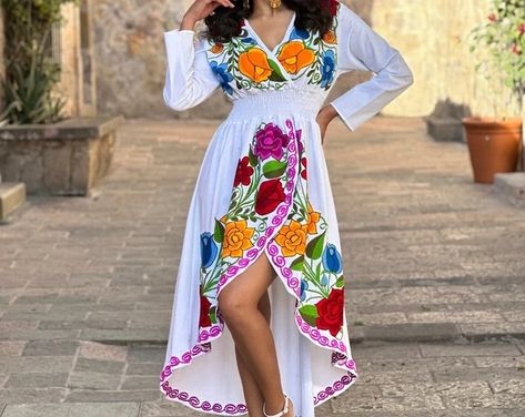 SoleiEthnic - Etsy Mexican Embroidery Dresses, Mexican Wedding Dress Embroidered, Colombia Dress, Mexican Theme Party Outfit, Mexican Inspired Dress, Mexican Dresses Traditional, Mexican Traditional Dress, Mexican Bridesmaid Dresses, Mexican Style Dresses