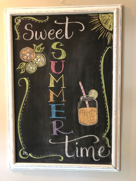 June Chalkboard Art, Apple Chalkboard Art, August Chalkboard Art Ideas, August Chalkboard Calendar, Chalkboard Summer Ideas, Summer Coffee Chalkboard Art, Summer Chalkboard Ideas, Smoothie Chalkboard Art, Summer Boutique Chalkboard Signs