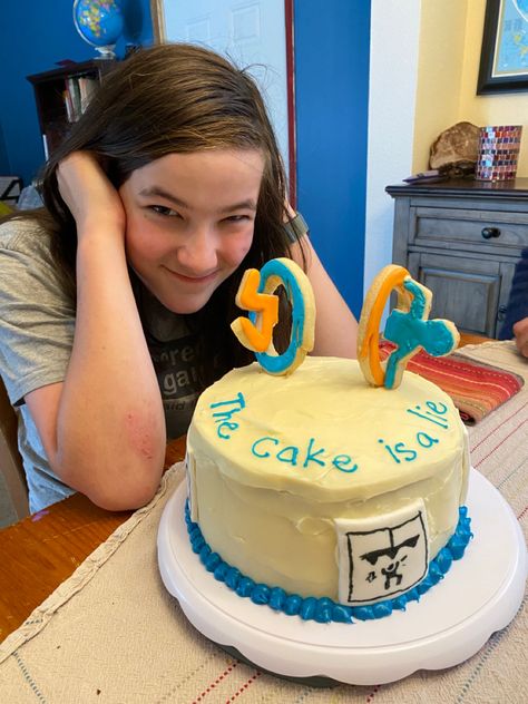 Nerds Birthday Cake, Geek Birthday Cake Ideas, Portal 2 Pfp, Nerd Birthday Meme, Portal Cake, Portal Memes, Aperture Science, 2 Cake, Portal Game