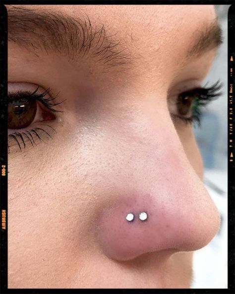 Double Nose Piercing 2 Nose Piercings On One Side, Two Nose Piercings On One Side, Minimalist Piercings, Two Nose Piercings, Piercing Designs, Double Nostril, Double Nostril Piercing, Two Piercings, Pretty Piercings