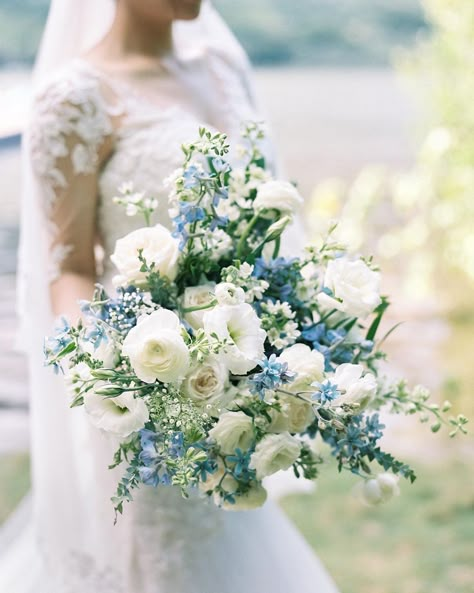 Gardenia Bouquet, Blue Winter Wedding, Bridal Bouquet Spring, Blue White Weddings, Bridal Bouquet Blue, Blue Wedding Bouquet, Blue Wedding Flowers, White Bridal Bouquet, Spring Wedding Flowers