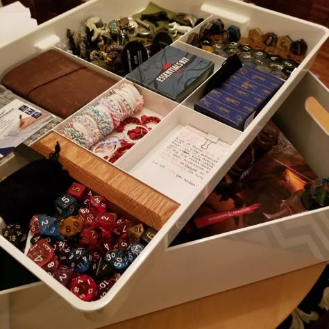 Dnd Organization, Dnd Essentials, Dm Inspiration, Dnd Decor, Dnd Room, Dnd Diy, Dnd Crafts, Dnd Inspiration, Character Board