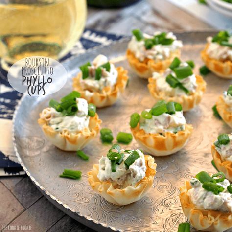 Boursin Prosciutto Phyllo Cups feature - The Cookie Rookie Mini Cheese Balls Recipe, Phyllo Cups, Ball Recipes, Bite Size Appetizers, Cheese Ball Recipes, Cold Appetizers, Cheese Balls, Perfect Appetizers, Holiday Food