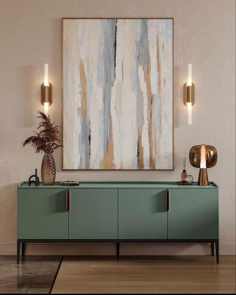 Side Board Living Room, Living Room Sideboard Decor, Sideboard Decor Dining Room, Side Board Styling, Green Sideboard, Sideboard Modern, Sideboard Decor, Hallway Designs, Foyer Design