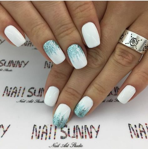 Nails Teal, Teal Nails, Gel Toe Nails, Wow Nails, Romantic Nails, Simple Gel Nails, Modern Nails, Makijaż Smokey Eye, Cute Gel Nails