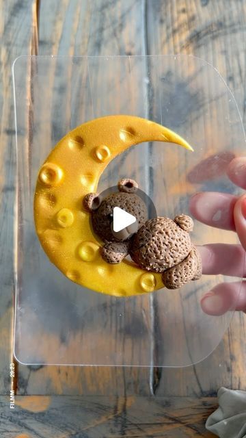 Happy Eclipse, Moon Baby Shower Cake, Bear On The Moon, Fondant Teddy Bear, Clay Moon, Bear Cake Topper, Teddy Bear Cakes, Fondant Baby, Cuddly Teddy Bear