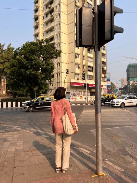 Mumbai Girl Aesthetic, Mumbai Outfits, Mumbai Aesthetic, Navi Mumbai, Instagram Photo Inspiration, Street Photo, Indian Wear, Photo Inspiration, Mumbai