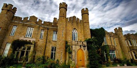 8 Beautiful castles you can sleep in.  Some for as low as $107 per night. Victorian Castle, Stay In A Castle, British Castles, Airbnb Wedding, Castles In Ireland, English Castles, Castles In England, Airbnb Rentals, Odaiba