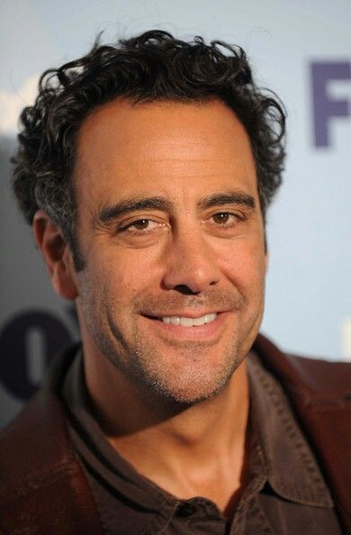 : Brad Garrett - SNL the Exhibition Canadian Actors, Brad Garrett, Ratatouille Movie, Everybody Love Raymond, Richest Celebrities, Tommy Lee Jones, Jamie Lee Curtis, Love My Family, Michael J