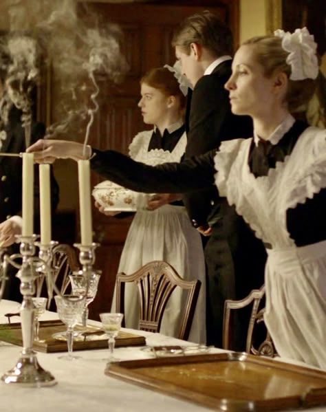 Victorian Maid Aesthetic, Maid Aesthetic Royal, 1912 Aesthetic, 15th Century Aesthetic, Servant Aesthetic, Lilian York, Victorian Servant, 1910s Aesthetic, Downton Abbey Aesthetic