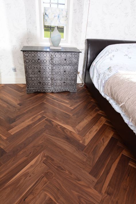 Beautiful American Black Walnut Herringbone Flooring Black Walnut Floors, Walnut Parquet Flooring, Walnut Floor Bedroom, Wood Flooring Living Room, Flooring Herringbone, Black Walnut Flooring, Walnut Flooring, Walnut Hardwood Flooring, Herringbone Flooring