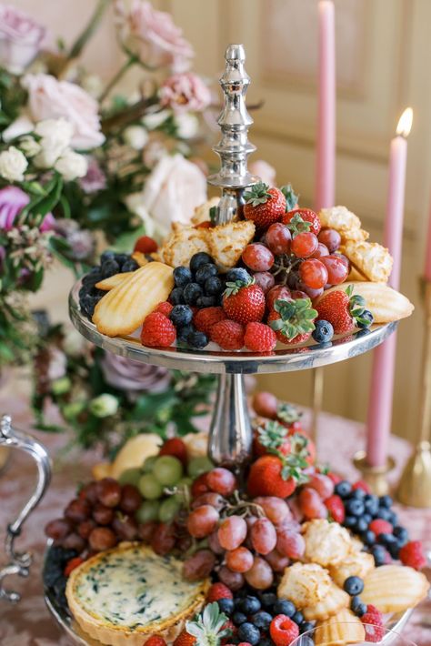 Westgate Hotel wedding morning, bridal suite food and drink display on pink patterned linen with tea, fruit, quiche, and pastries for the bride and bridesmaids. Cavin Elizabeth Photography Wedding Morning Bridal Suite, Wedding Morning At Home, Wedding Day Bridal Party Getting Ready Food, Bridal Suite Snack Ideas, Food For Day Of Wedding Getting Ready, Bridal Suite Food Ideas Wedding Day, Bridal Suite Breakfast, Wedding Getting Ready Food, Wedding Day Brunch For Bridal Party