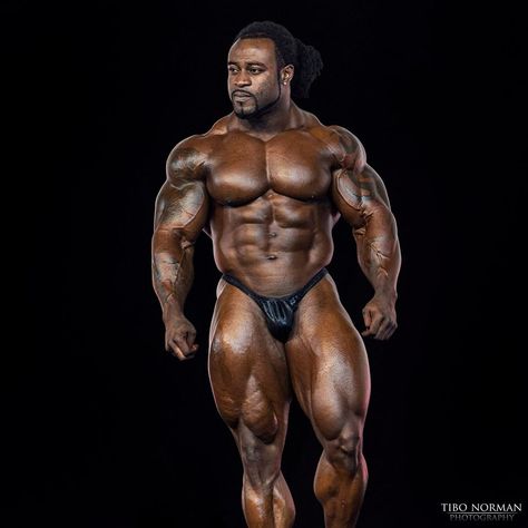 William Bonac the conqueror from Ghana Black Bodybuilders Men, Beard Muscle, Bodybuilders Men, Super Human, Beefy Men, Body Building Men, Big Guys, Body Builder, Muscular Men