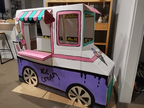 Cardboard Ice Cream Truck Diy, Cardboard Box Ice Cream Truck, Ice Cream Truck Trunk Or Treat, Ice Cream Shop Trunk Or Treat, Diy Ice Cream Truck Cardboard Boxes, Stand Bazar Ideas School, Ice Cream Truck Cardboard, Cardboard Food Truck, Ice Cream Cart Design