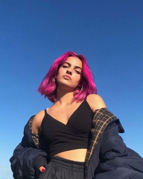 Soft Grunge Hair, Magenta Hair, Hot Pink Hair, Fox Hair, Arctic Fox Hair Color, Short Grunge Hair, Inspo Hair, Hair Streaks, Hair Color Pastel