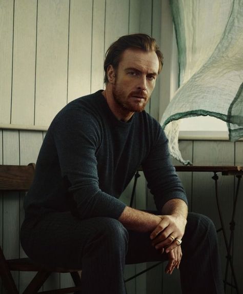 “Toby Stephens is Poseidon in #PercyJackson & The Olympians!” Captain Flint, Toby Stephens, Oh Captain My Captain, Maggie Smith, Word Nerd, Black Sails, Captain My Captain, Avatar 3d, Lost In Space