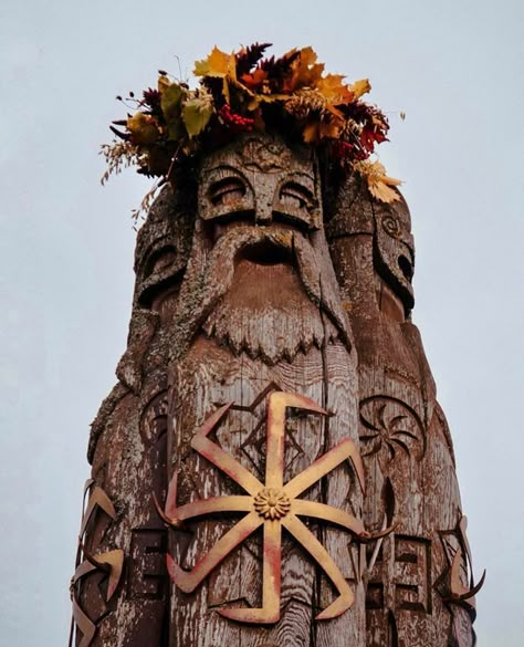 Slavic Culture Aesthetic, European Tribes, Slavic Tattoo, Slavic Core, Slavic Aesthetic, Slavic Paganism, Slavic Folklore, Slavic Mythology, Slavic Culture