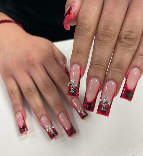 Nails Acrylic Red Bottoms, Red Bottom Nails Short, Black N Red Nails, Cute Red Acrylic Nails, Red Black And White Nails Design, Red And Black French Tip Nails, Black And Red Nails Short, Red Exotic Nails, Red And Black Nails Short