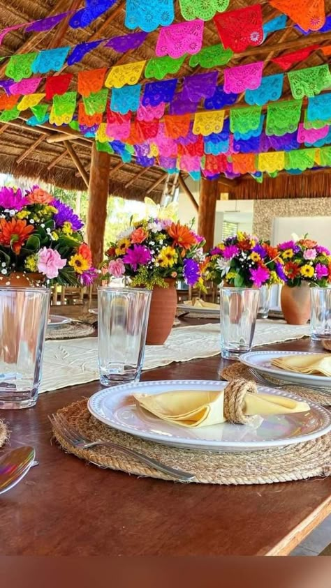 Fiesta Wedding Shower, Mexican Theme Party Decorations, Mexico Party, Dia De Los Muertos Decorations Ideas, Mexican Baby Shower, Mexican Theme Party, Mexican Birthday Parties, Mexican Themed Weddings, Moms 50th Birthday