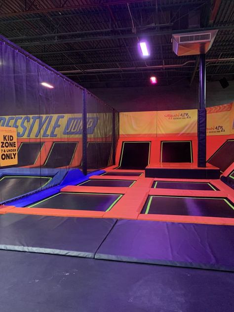 70 Buckwalter Road, Royersford, PA 19468 • (484) 577-3041 • info@urbanairroyersford.com • If you are looking for the best year-round indoor amusements in the Spring City, Abbey Downs, Chestnut Pointe, Collegeville, Phoenixville, Limerick, Kimberton, and Royersford areas, Urban Air Adventure Park is the perfect place! With new adventures behind every corner, we are the ultimate indoor playground for your entire family. Trampoline Park Background, Big Air Trampoline Park, Urban Air Trampoline Park, Indoor Playground Aesthetic, Urban Air Aesthetic, Urban Air Adventure Park, Urban Air Birthday Party, Urban Air, Park Background