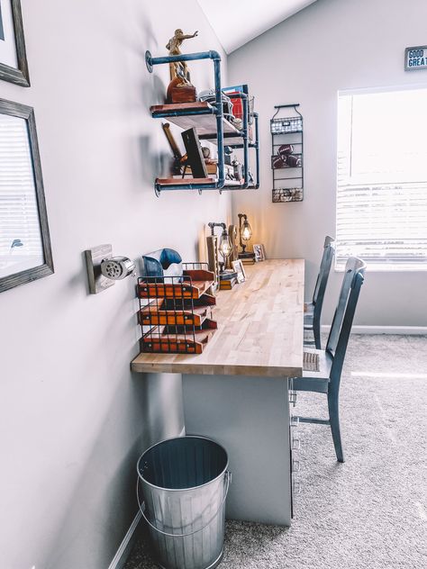 Butcher block boys desk. Industrial vintage sports theme Industrial Boys Rooms, Boys Sports Bedroom Ideas, Vintage Sports Bedroom, Vintage Sports Decor, Boys Desk, Boy Sports Bedroom, Sports Room Boys, Sport Bedroom, Teen Boy Room