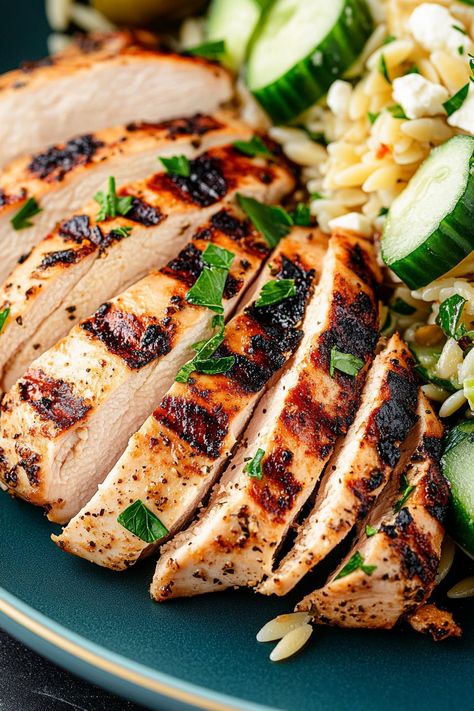 Easy Greek Yogurt Grilled Chicken Marinade Yogurt Grilled Chicken, Greek Yogurt Marinade, Marinating Chicken, Best Greek Yogurt, Mediterranean Grilled Chicken, Yogurt Marinade, Grilled Chicken Marinade, Greek Yogurt Recipes, Seasoned Chicken