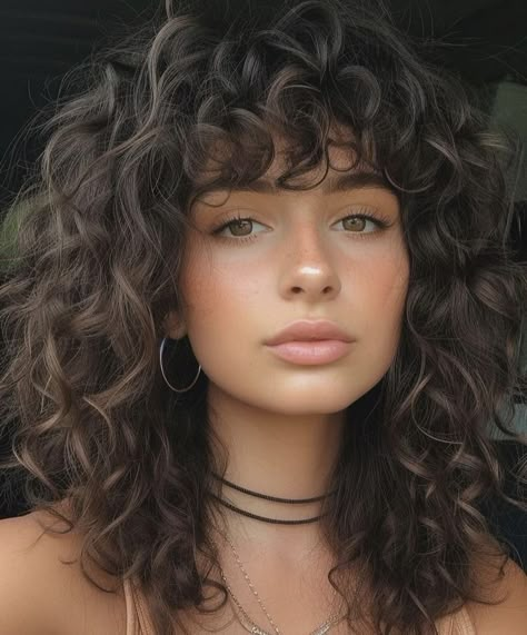 Curly Lob Haircut With Bangs, Shaggy Curly Hair, Medium Curly Haircuts, Curly Hair Fringe, Curly Lob, Natural Curly Hair Cuts, Brown Curly Hair, Cut Her Hair, Haircuts For Curly Hair