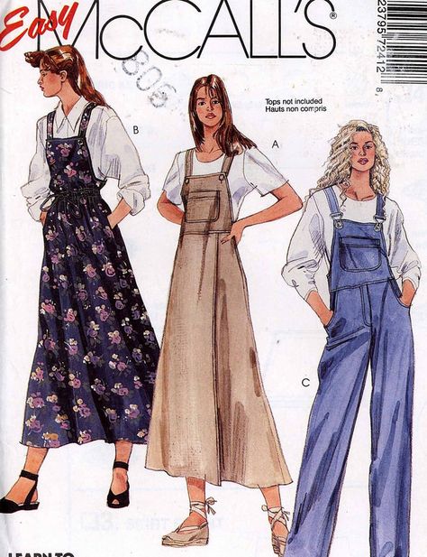 Simplicity 7241 overalls ~ I must apologize for spelling overalls wrong in the past; it's not "overhauls" :( Overalls Vintage, Design Moda, Stil Boho, Vintage Dress Patterns, Mccalls Sewing Patterns, Couture Vintage, Fashion Design Sketches, Sewing Pattern Sizes, Moda Vintage