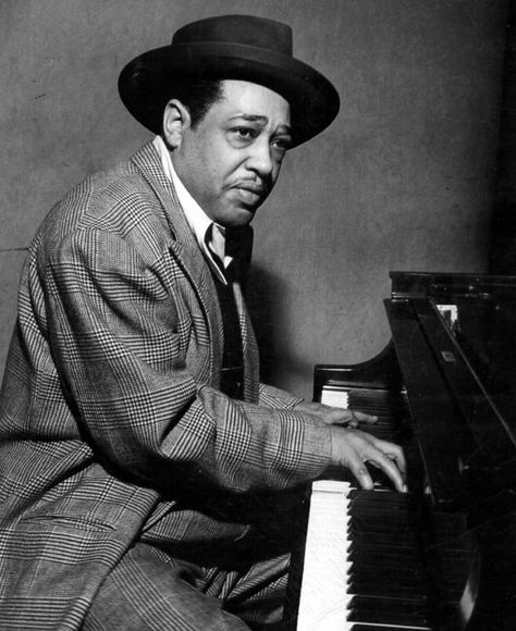 Famous Freemasons, Piano Jazz, Playing The Piano, Delta Blues, Duke Ellington, Jazz Artists, Musica Rock, Jazz Band, Smooth Jazz