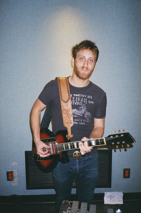 Dan Auerbach Dan Auerbach, Black Keys, The Black Keys, Rock N Roll, Buffalo, Mens Tops, Mens Tshirts, Music, I Love