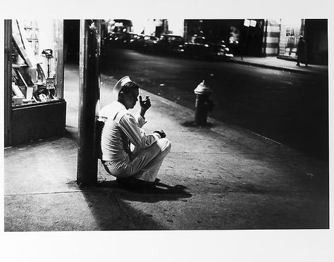 Sailor, mid 1950s  © Jay Maisel Jay Maisel, 1950s Aesthetic, Become A Photographer, Photography Artist, Guys And Dolls, Famous Photographers, Brooklyn New York, Street Photo, Artistic Photography