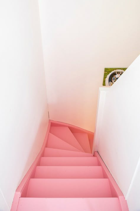 Colorful Stairs, Pastel Interior Design, Pastel Interior, Painted Stairs, Color Crush, House Stairs, Pink Interior, Eclectic Home, Home Reno