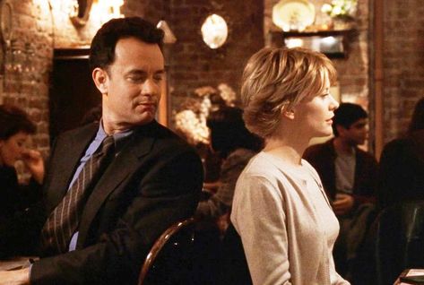 Best Chick Flicks, Best Romantic Comedies, Best Christmas Movies, Meg Ryan, Romantic Comedy Movies, Chick Flicks, You've Got Mail, Movie Couples, Romantic Movies