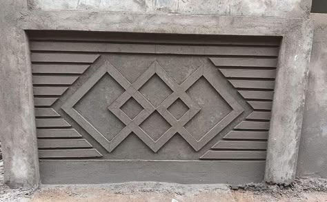 Indian Compound Wall Design, Trending Wall Designs, Cement Gate Design, Compound Wall Design Exterior Indian Simple, Simple Compound Wall Design, Cement Plaster Wall Design, Plaster Wall Design, Compound Wall Design Ideas, Hall Room Design