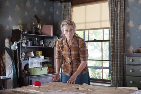 Olive Kitteridge: Miniseries Pictures - Rotten Tomatoes Elizabeth Strout, Irritating People, Olive Kitteridge, Frances Mcdormand, Richard Jenkins, Small Town Life, The Emmys, Rotten Tomatoes, Mini Series