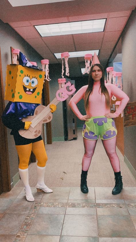 Sponge Bob And Patrick Costumes, Squidward Cosplay, Patrick Halloween Costume, Patrick Star Costume, Patrick And Spongebob, Spongebob Halloween, Spongebob And Patrick, Food Costumes, Inflatable Costumes