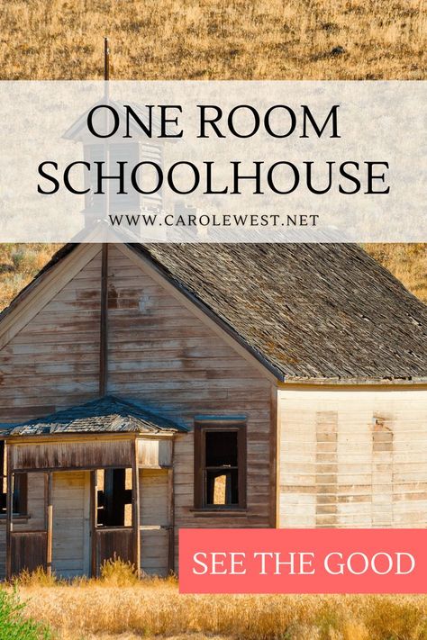 This one room classroom is a beautiful setting for a classical education with a vintage vibe.  Learn what this family is doing in their community for homeschoolers. One Room Schoolhouse, Alternative Education, Classical Education, Love Learning, Room Setting, Teaching Children, Vintage Room, Modern Times, Vintage Vibe