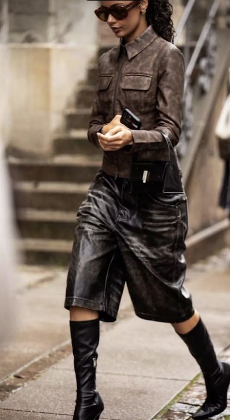 Black Culottes Outfit, Culottes Outfit, Moda Chic, Copenhagen Style, Copenhagen Fashion Week, Looks Street Style, The Best Street Style, Best Street Style, Looks Chic