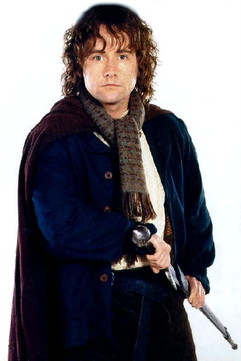 Peregrin Took. I love the color of his coat! The Misty Mountains Cold, Billy Boyd, Lotr Costume, Merry And Pippin, Concerning Hobbits, Second Cousin, Frodo Baggins, Into The West, Book Week Costume