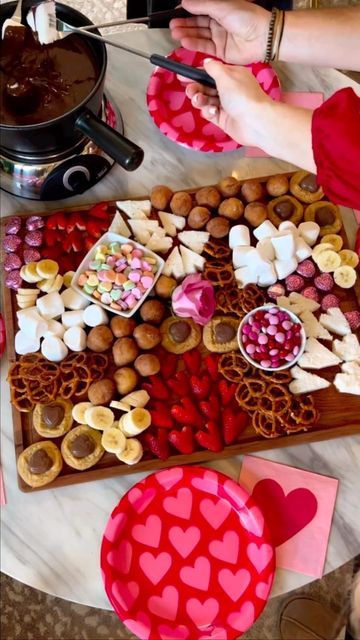 Valentines Day Chocolate Fondue Board, Valentines Fondue, Fondue Charcuterie Board, Fondue Board, Holiday Charcuterie, Macy Blackwell, Fondue Night, Candy Board, Healthy Valentines