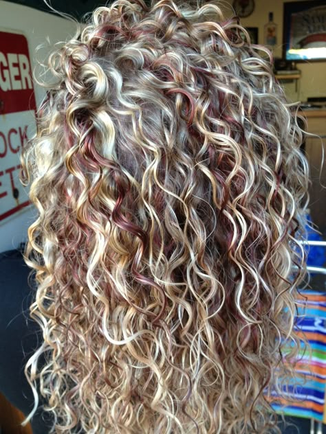 blonde curly hair with red streaks <33 Long Perm, Perm Hairstyles, Curly Perm, Long Hair Perm, Spiral Perm, Hairstyle Long, Blonde Curly Hair, Permed Hairstyles, Short Curly Hair