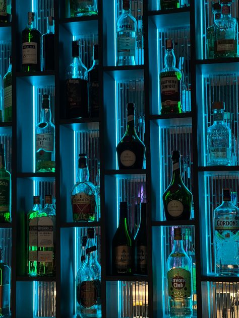 Blues Bar Aesthetic, Blue Bar Aesthetic, Bartending Aesthetic, Bartender Aesthetic, Happy Birthday Drinks, Vodka Bar, Martini Bar, Night Bar, Birthday Drinks