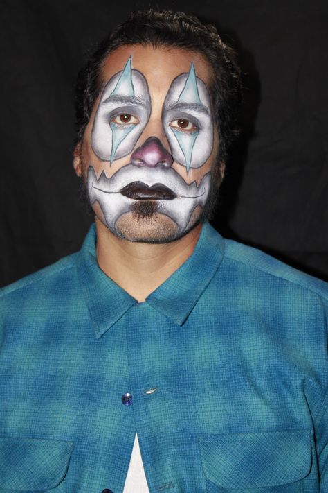 Cholo clown makeup by Elvia Olivarria Torres AKA Vita Loca. Cholo Clown Makeup Men, Chicano Clown Makeup Men, Cholo Clown Makeup, Chicano Clown Makeup, Cholo Clown, Chicano Clown, Guy Face, Border Garden, Clown Core