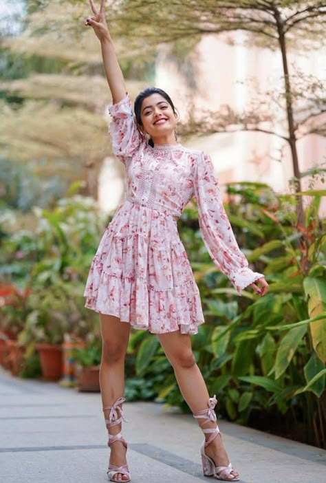 One Piece Poses, Frock Photos, Single Pose, Dress Poses, Short Frocks, Short Frock, Rashmika Mandanna, Frock For Women, Stylish Photo