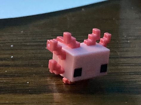 Minecraft Axolotl Plush, Minecraft Air Dry Clay Ideas, Clay Minecraft, Minecraft Toys, Food Art Painting, Cute Minecraft, Minecraft Mobs, Cute Game, Minecraft Art