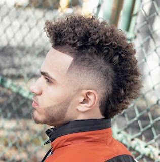 Blow Dry Curly Hair, Mohawk Fade, Undercut Curly Hair, Fade Haircut Curly Hair, Perm Hairstyles, Long Hair Perm, Lego Film, Men's Curly Hairstyles, Male Haircuts Curly